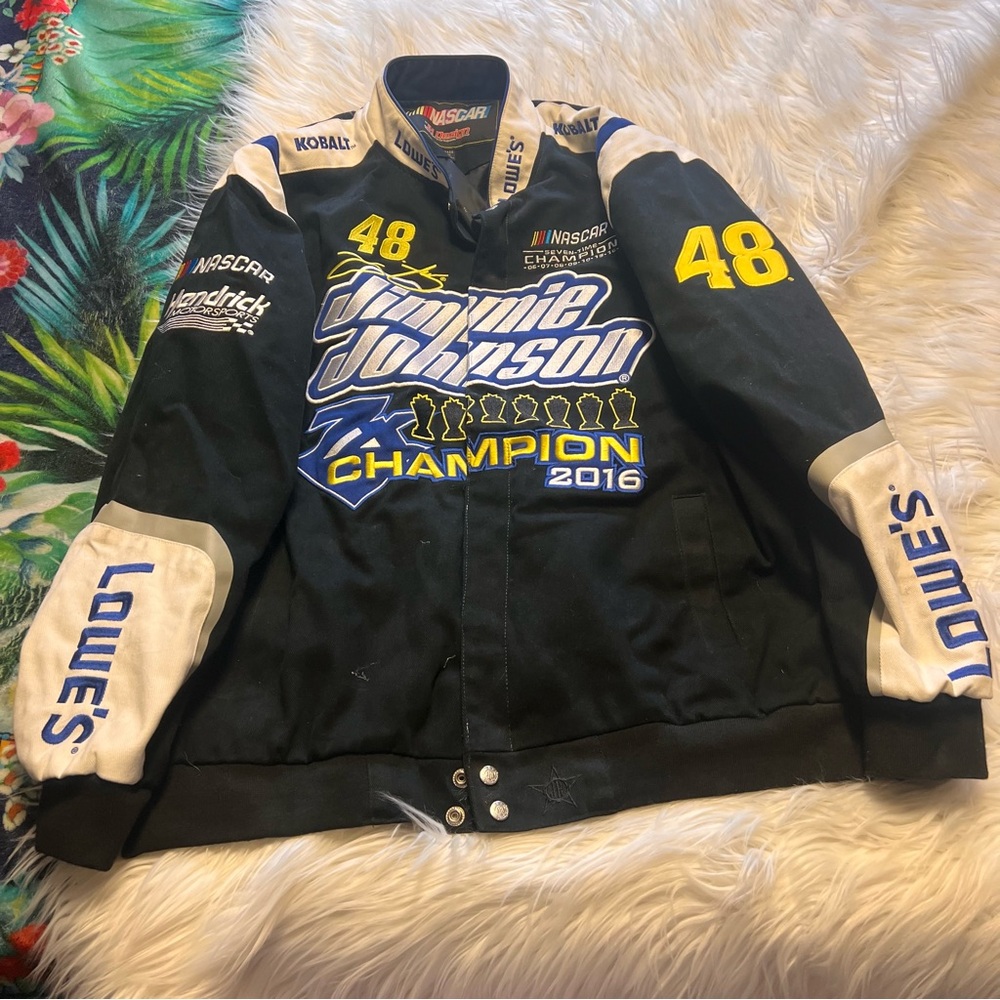 Lowe's NASCAR Jacket with Black and Blue Highlights Jimmie Johnson champion